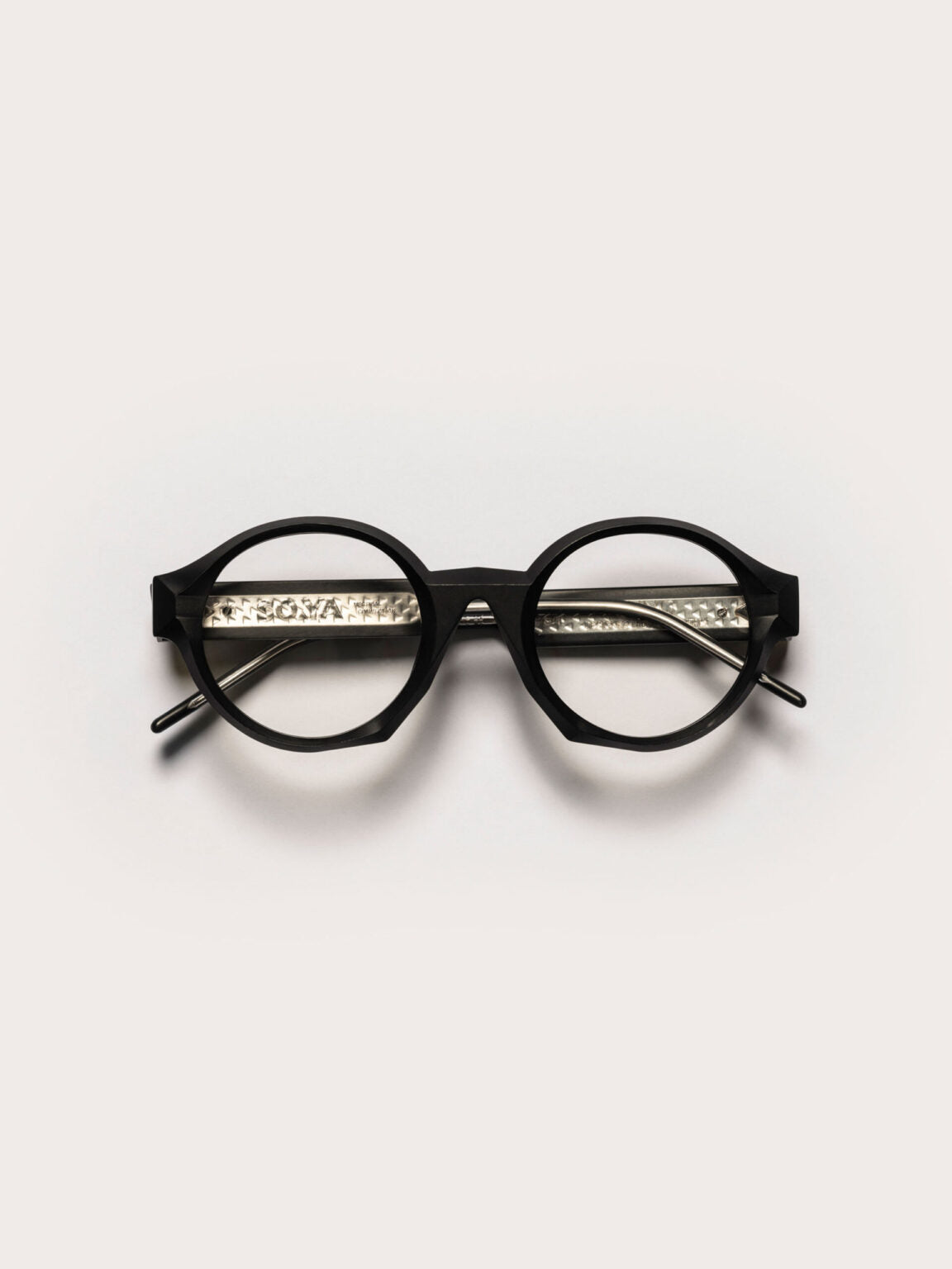 JUNO MATTEBLACK